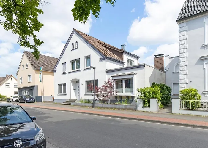 At Weinmeister - Grosszuegigkeit & Ruhe *